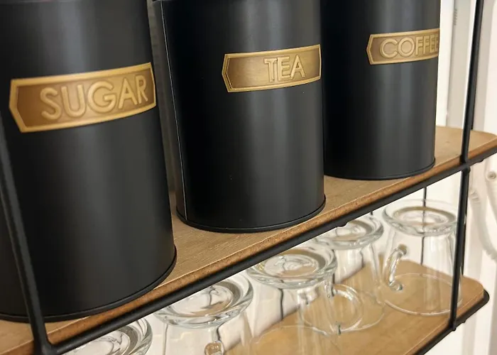 Les Nids De Le Canari